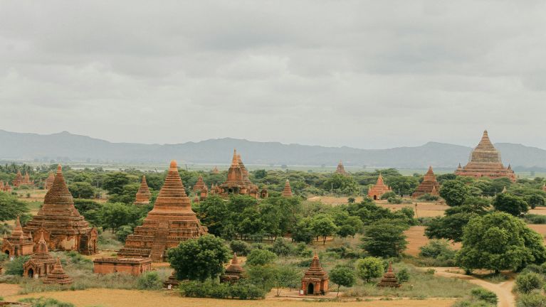 Kawlgambup Buddhist biakna a suahna thu
